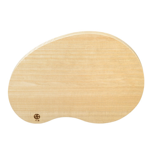 千歳 桐まな板40×29cm（そらまめ型）