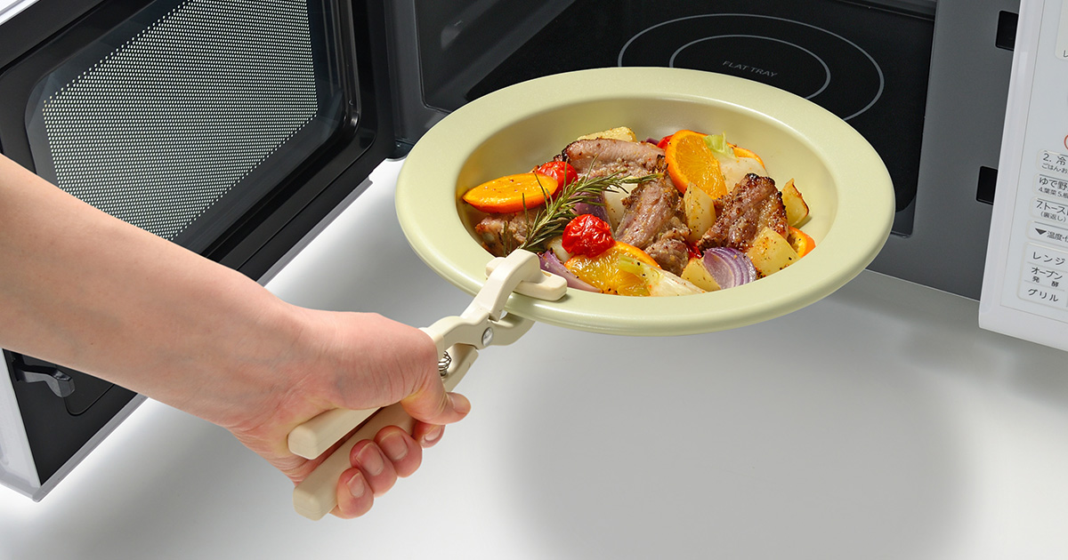 スペアリブのオレンジ粒マスタードグリル