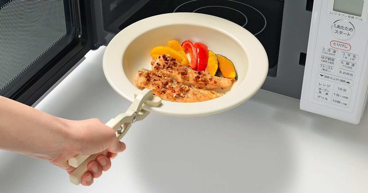 鮭のアーモンドチーズパン粉焼き