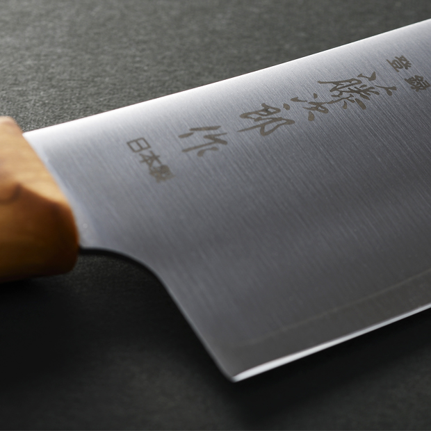 切れ味と扱いやすさを両立