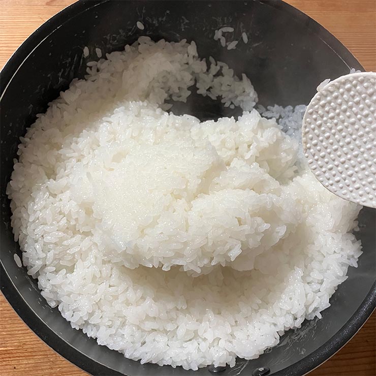 火を止めて蓋をしたまま15分蒸らして出来上がり