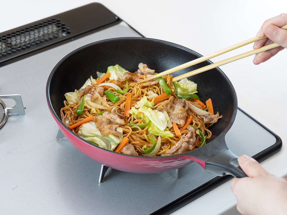 買い替え時期を判断するには焼きそばを作ってみるのがおすすめです。