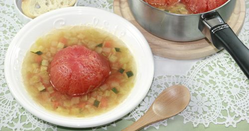 まるごとトマトのベジスープ