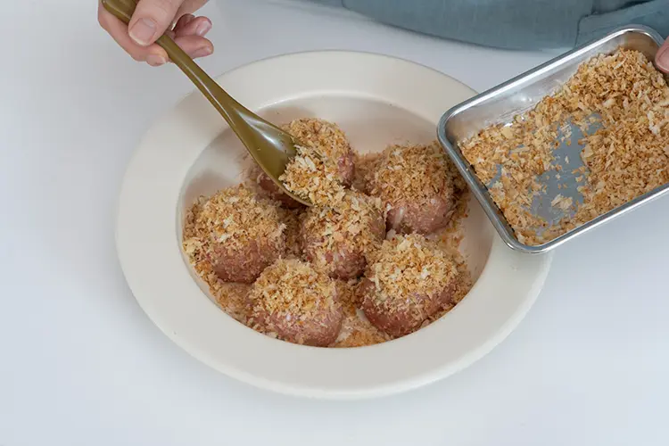 手順1の材料をかける