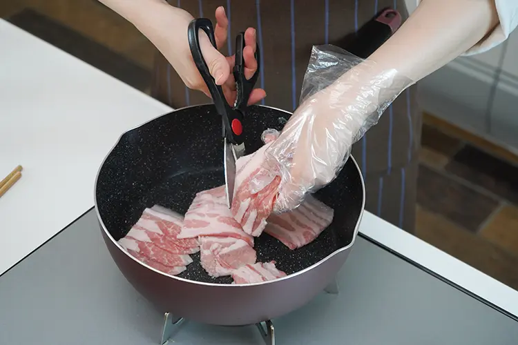 焼きそばを作る