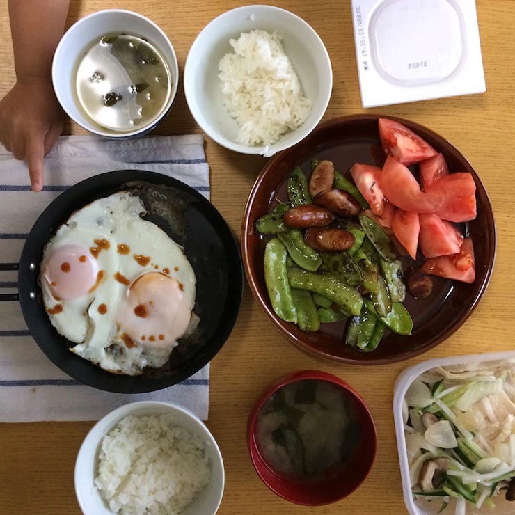我が家の朝食スタイル：ご飯食7割、パン食3割