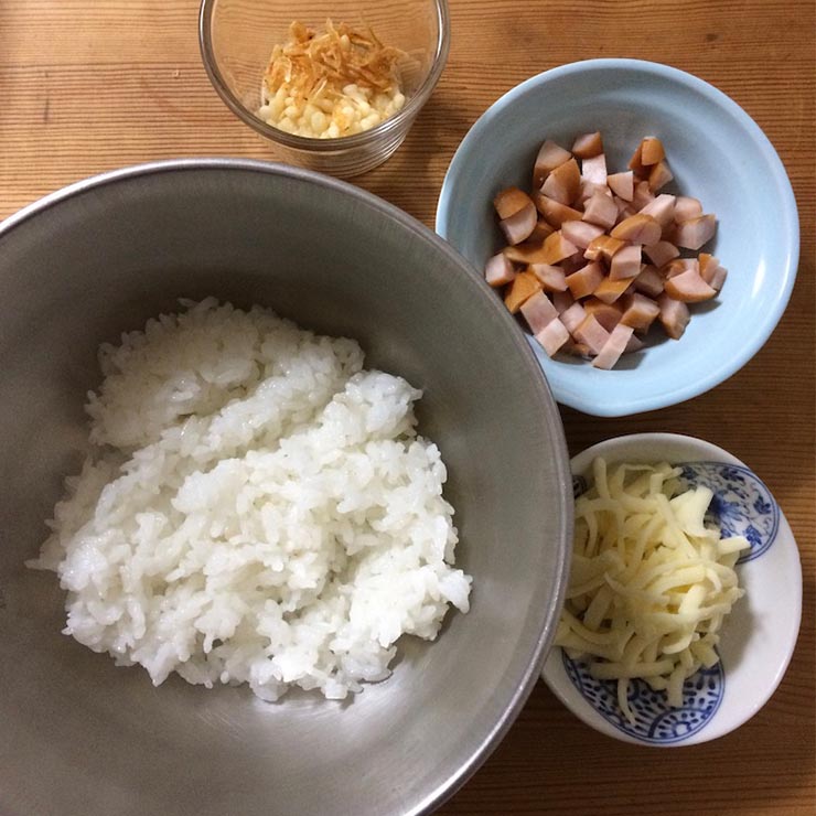 たこ焼きおにぎりの材料