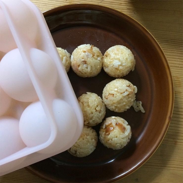 手まりおにぎり型でたこ焼きおにぎり完成