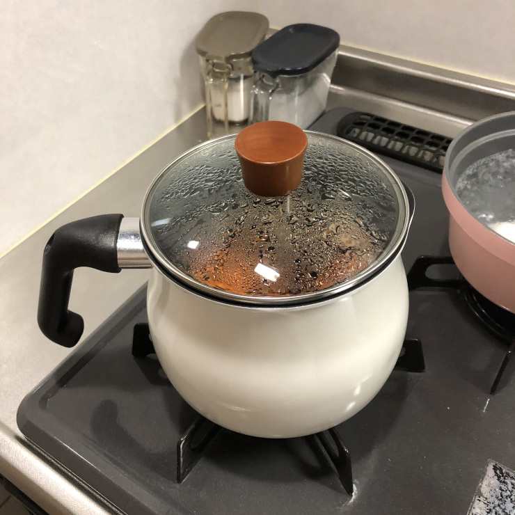 蒸らす