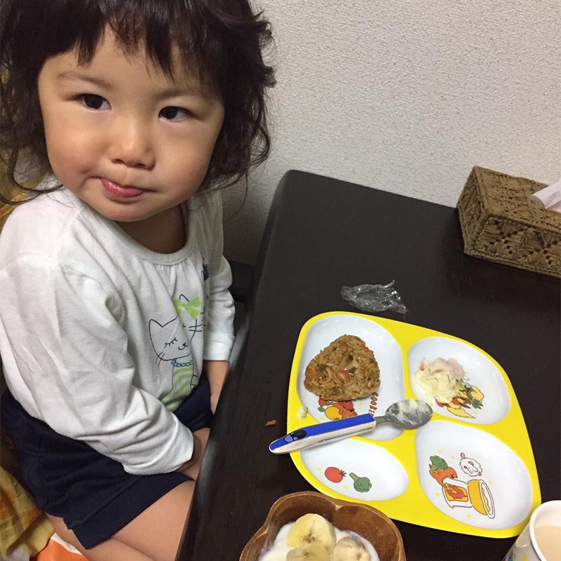 子供の朝食