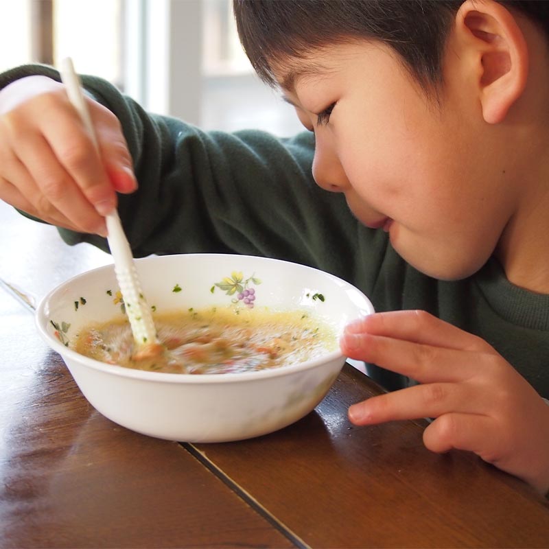 子供がかきまぜやすい なっとうの友