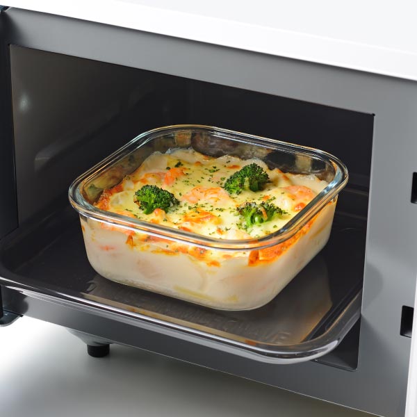容器は電子レンジ、オーブン対応なので容器のまま調理ができます。