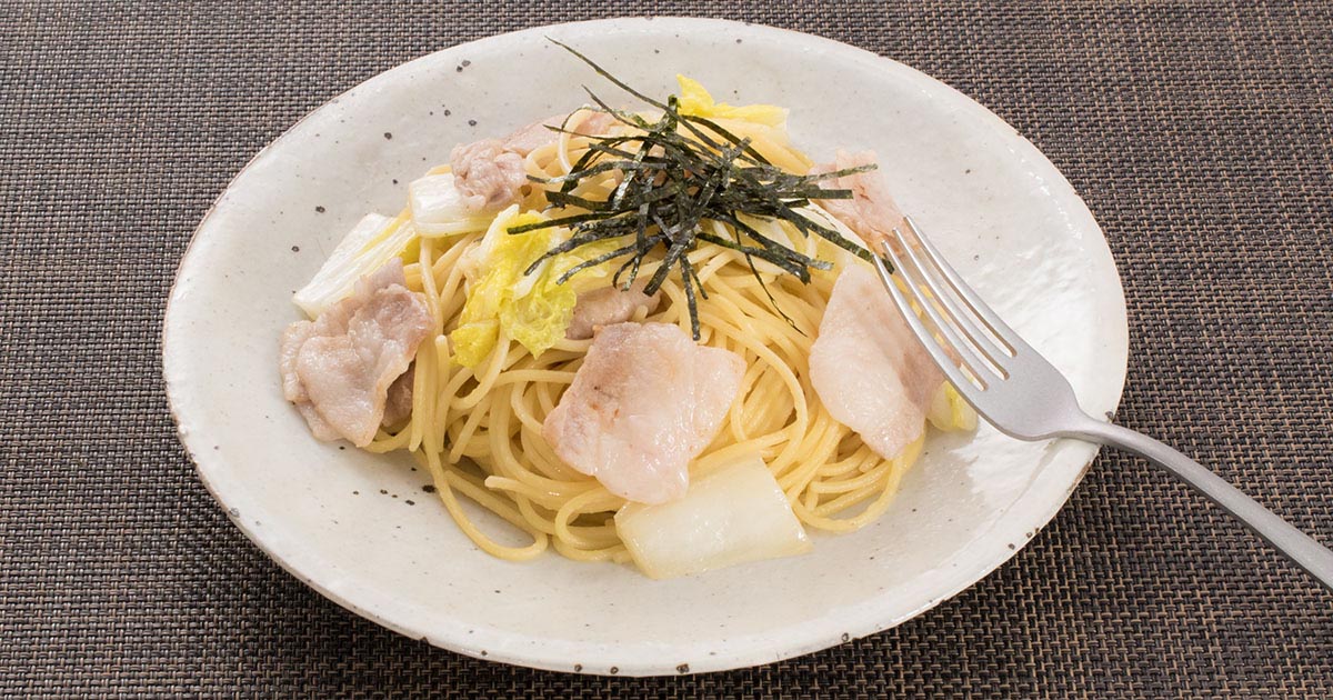 ベーコン パスタ 白菜 余った白菜をたっぷり消費！白菜とベーコンの簡単オリーブオイルパスタ