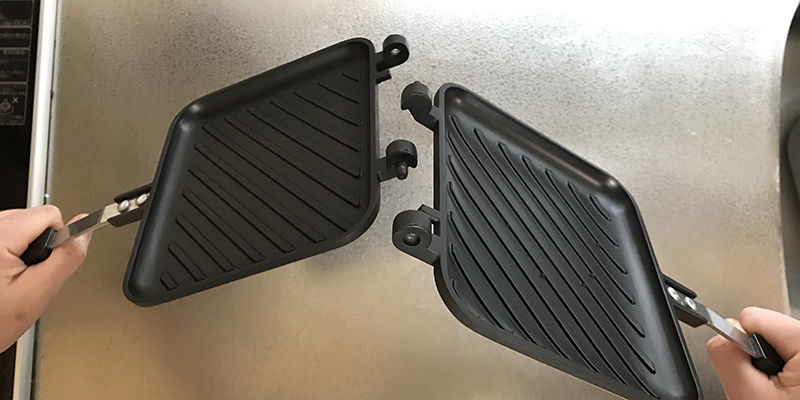 ホットサンドメーカーの取り付け方法