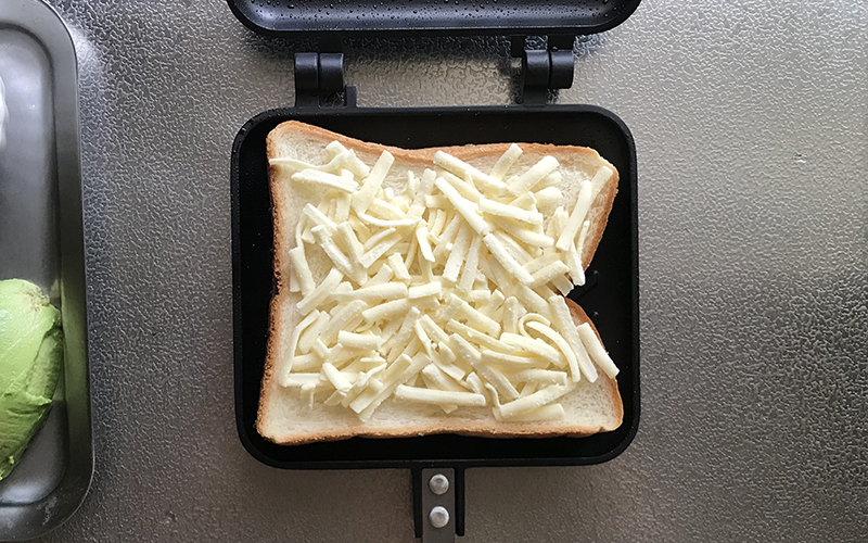 チーズはとろけるタイプなら何でもOK！